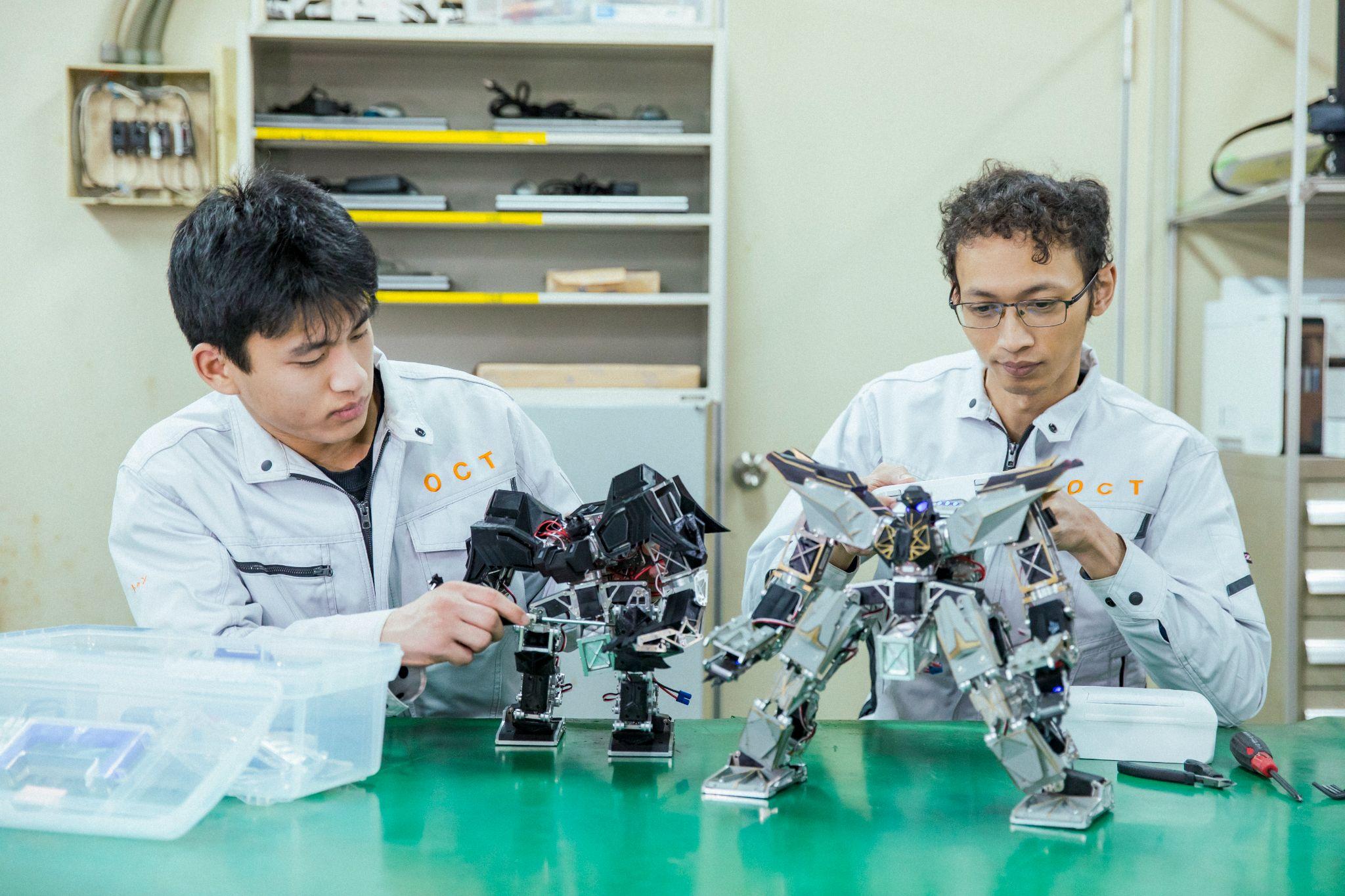 ロボット・機械学科の授業風景