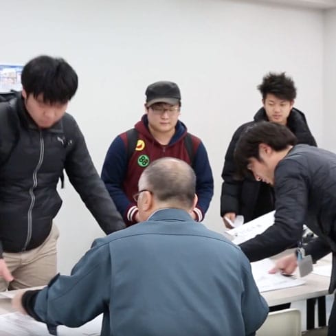 卒業制作を提出する